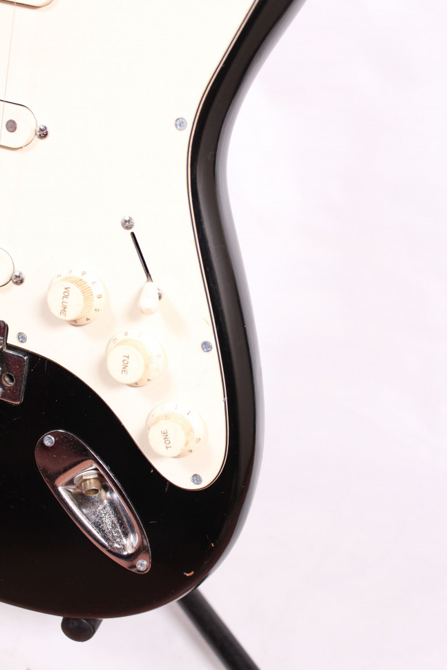 Изображение HOLLY SPLENDOR SERIES STRATOCASTER Электрогитара б/у, SSS, черный, белый пикгард 