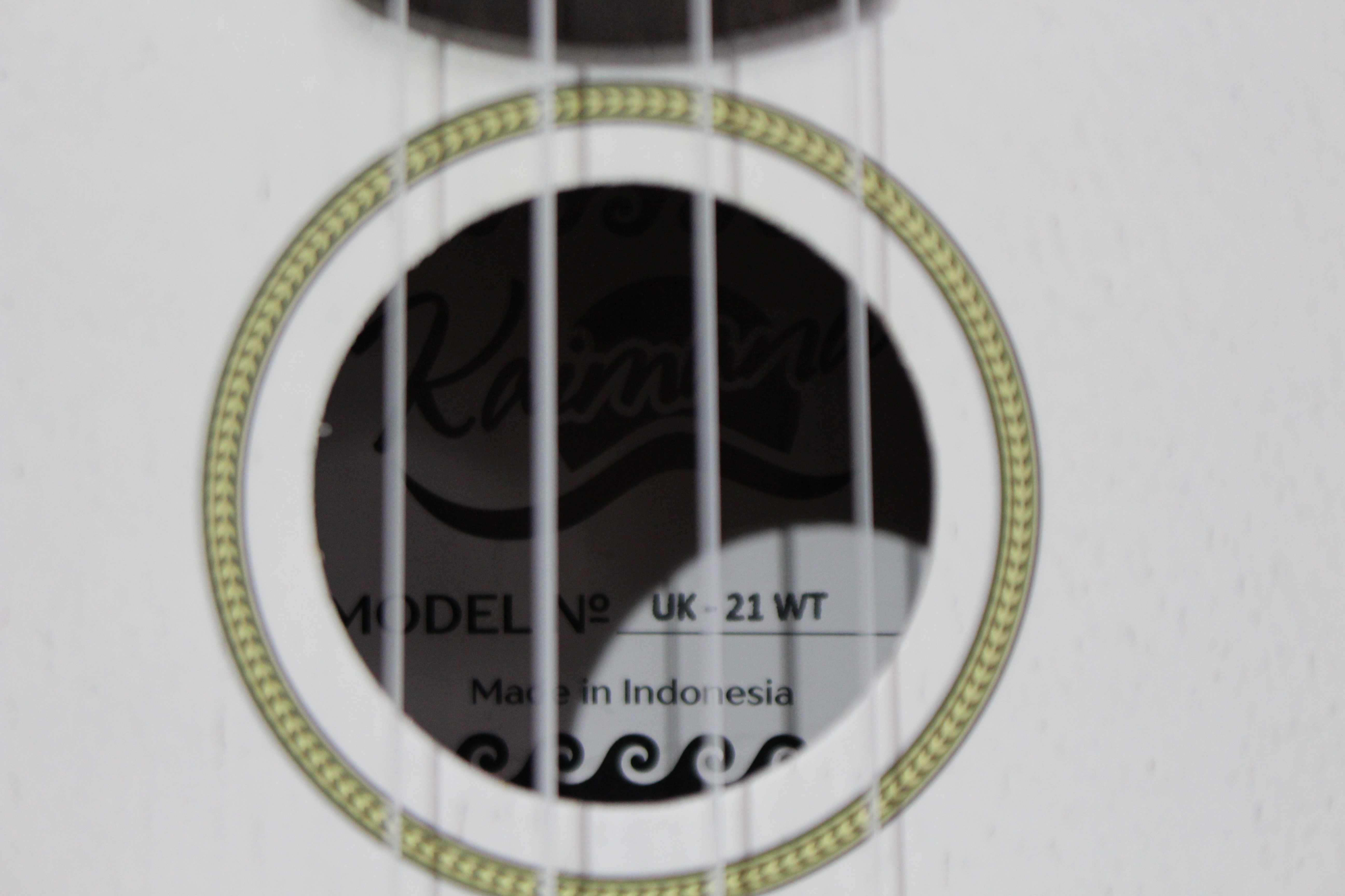 Изображение KAIMANA UK-21 WTM Укулеле сопрано, цвет: белый матовый