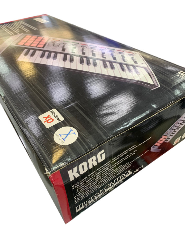 Изображение KORG microKONTROL MC-1 миди-клавиатура Б/У, 37 клавиш, 8 регуляторов, 8 слайдеров